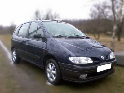 Dezmembrari Renault Scenic 1 1.9 dTi