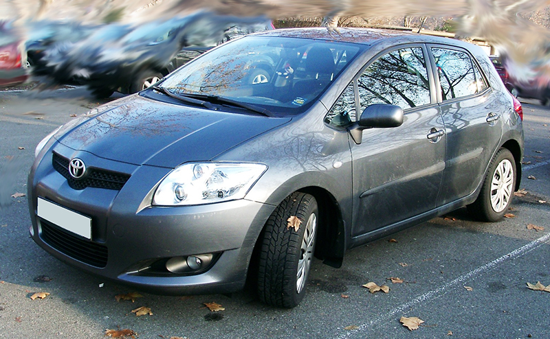 Dezmembrari Toyota Auris 1.4i